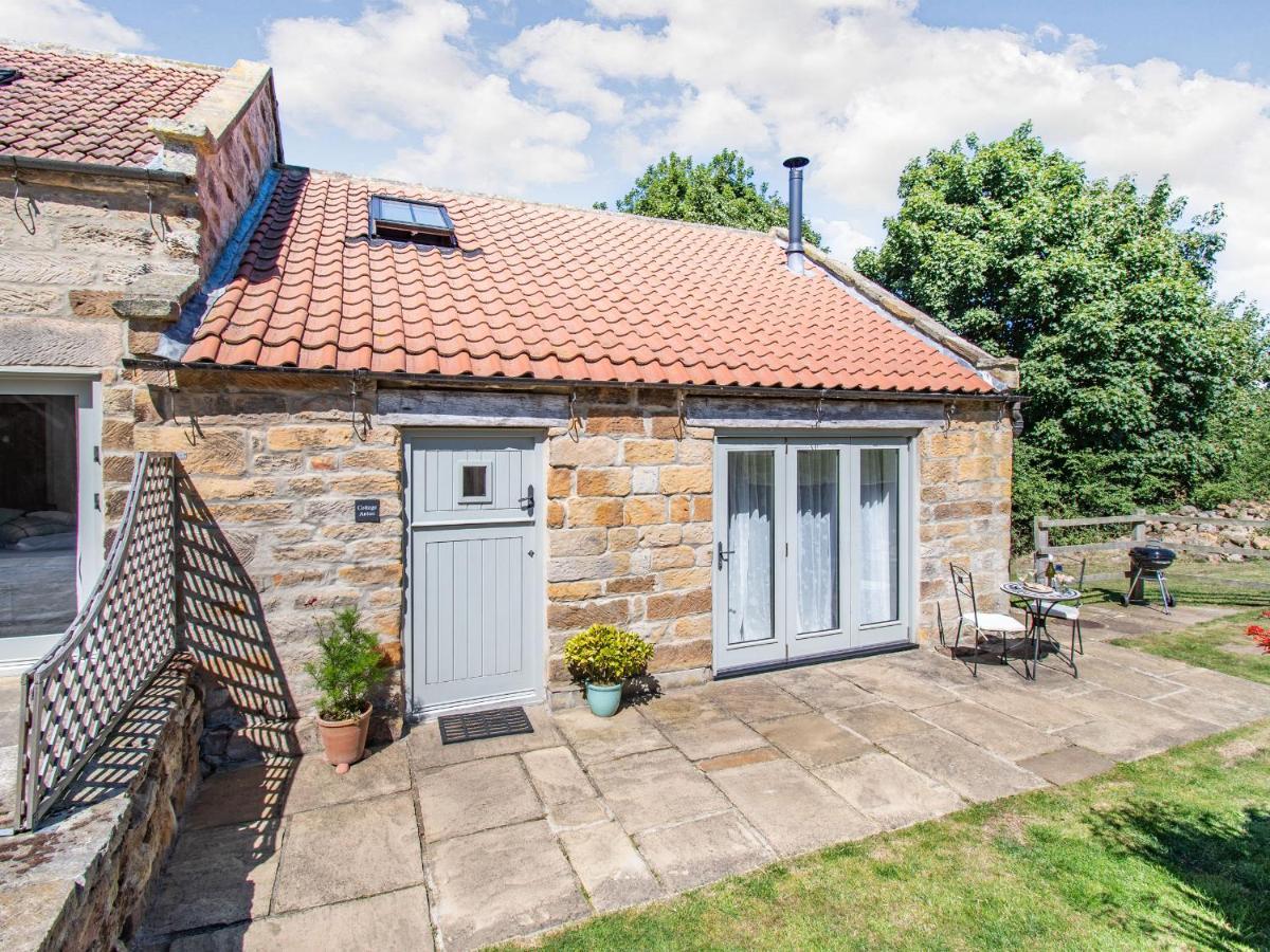 Cottage Anton Fylingdales ภายนอก รูปภาพ
